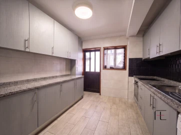 Apartamento T4 para Venda em Baguim do Monte (Rio Tinto)