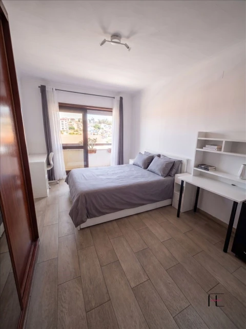 Apartamento T4 para Venda em Baguim do Monte (Rio Tinto)
