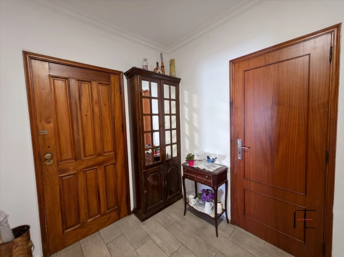 Apartamento T4 para Venda em Baguim do Monte (Rio Tinto) Foto 3