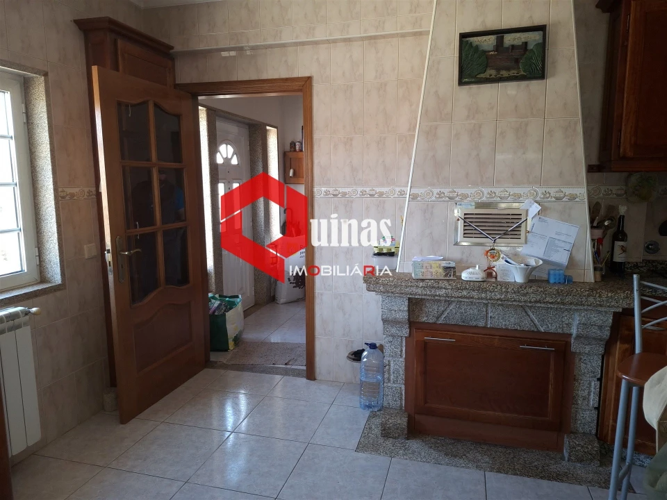 Moradia T5 para Venda em Sabugal e Aldeia de Santo António Foto 6