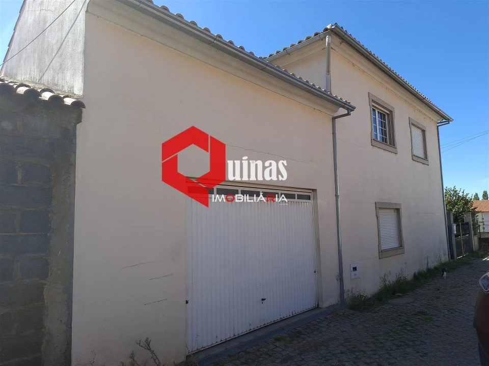 Moradia T5 para Venda em Sabugal e Aldeia de Santo António Foto 59