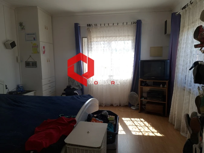 Moradia T5 para Venda em Sabugal e Aldeia de Santo António Foto 35