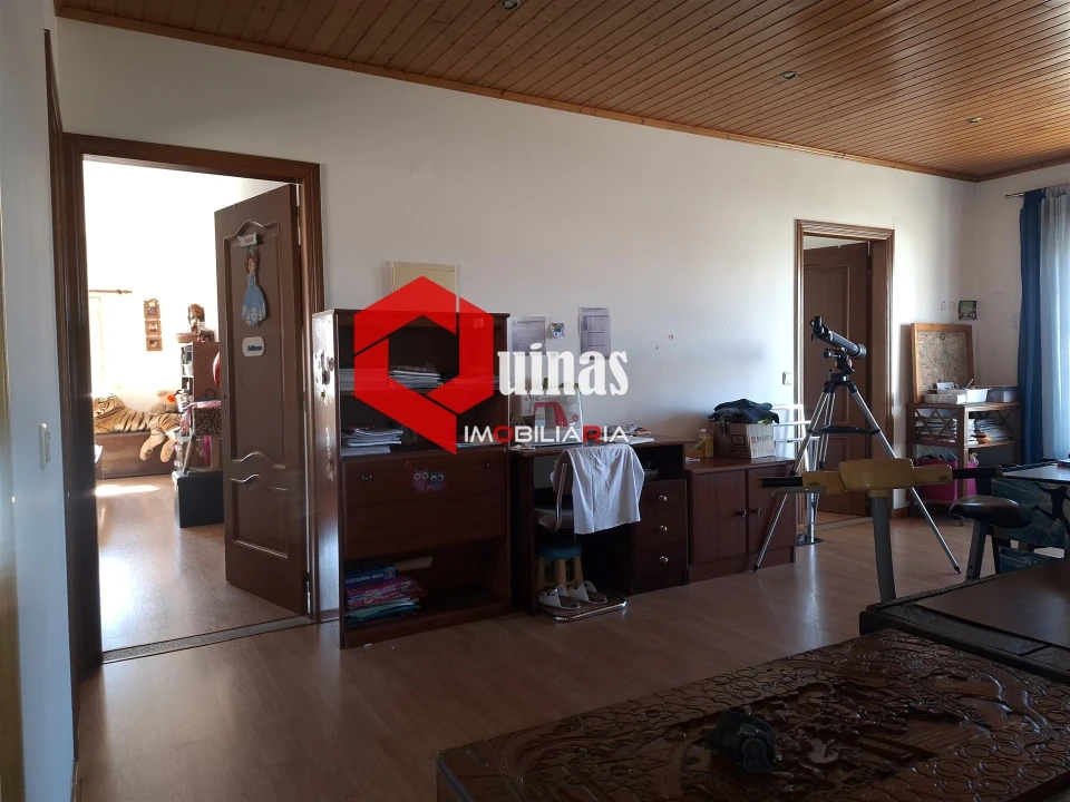 Moradia T5 para Venda em Sabugal e Aldeia de Santo António Foto 26