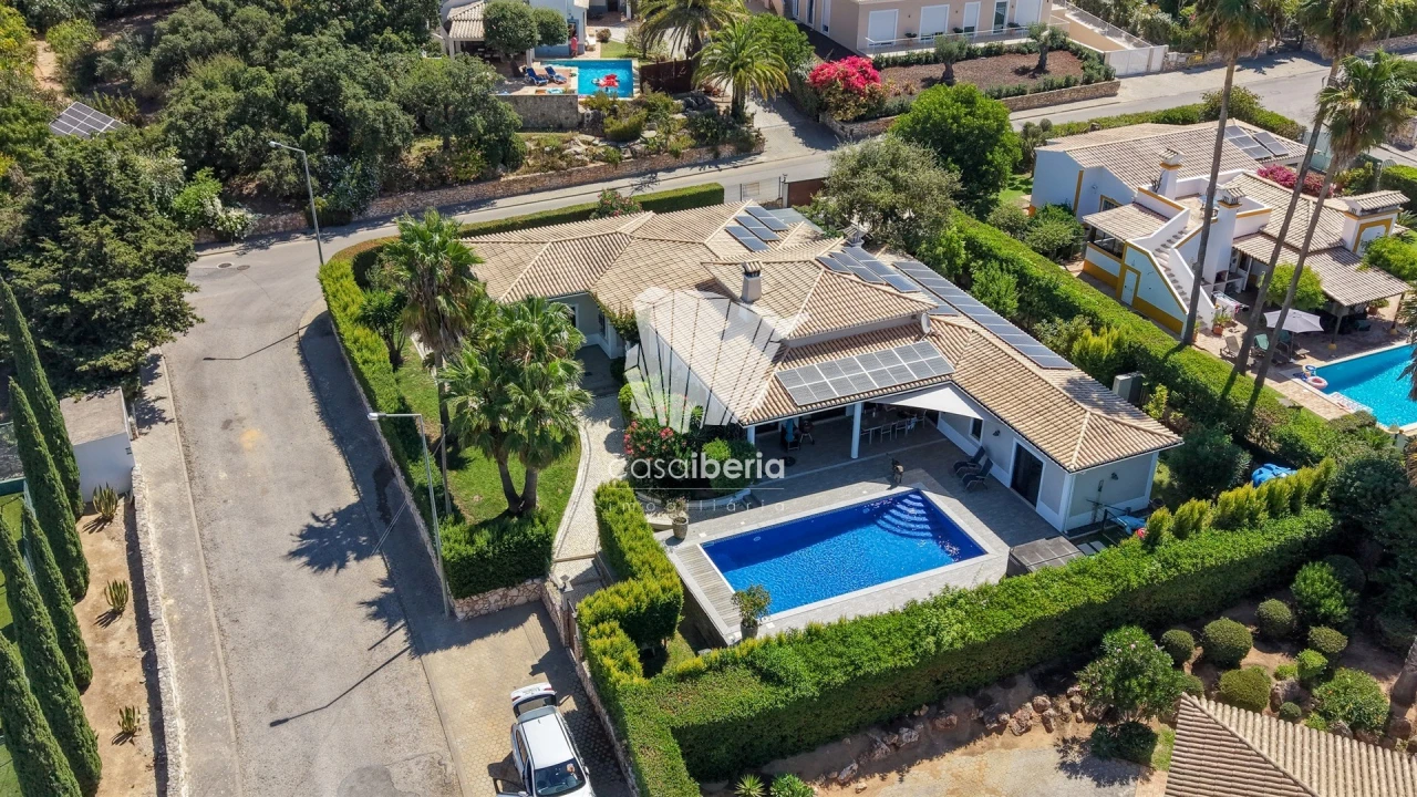 Moradia T4 para Venda em Lagoa e Carvoeiro Foto 49