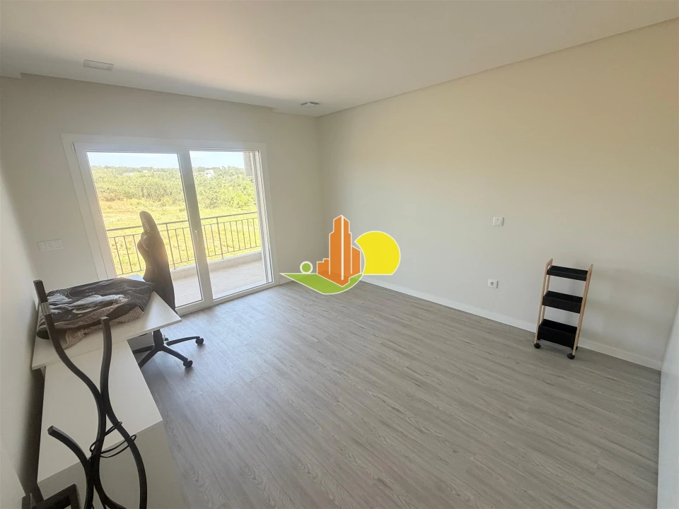 Apartamento T3 para Venda em Tavarede Foto 14