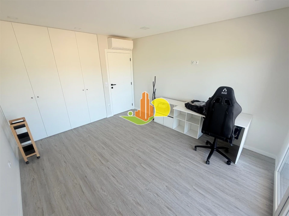 Apartamento T3 para Venda em Tavarede Foto 15