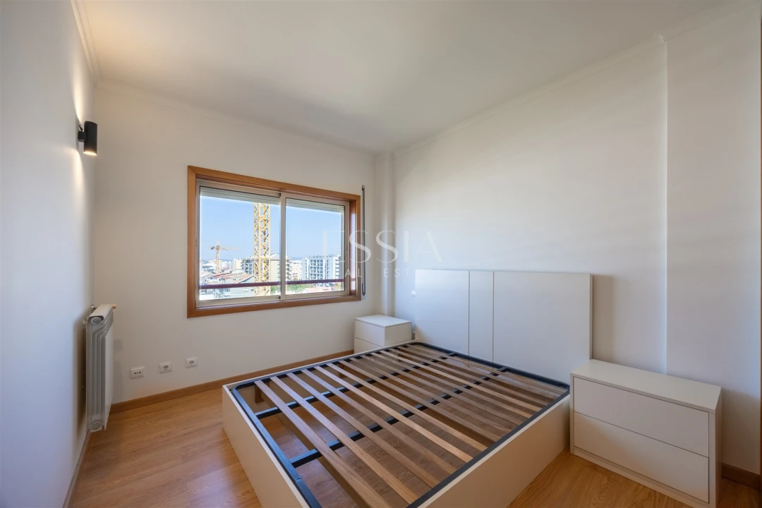 Apartamento T1 para Venda em Paranhos Foto 12