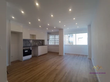 Apartamento T2 para Venda em Encosta do Sol