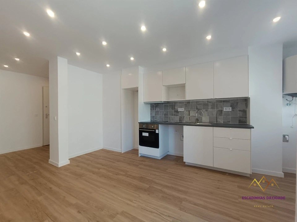 Apartamento T2 para Venda em Encosta do Sol Foto 7
