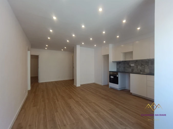 Apartamento T2 para Venda em Encosta do Sol Foto 6
