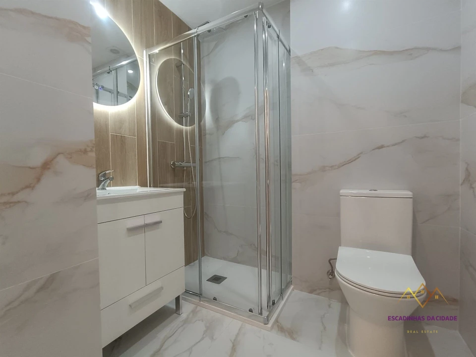 Apartamento T2 para Venda em Encosta do Sol Foto 16