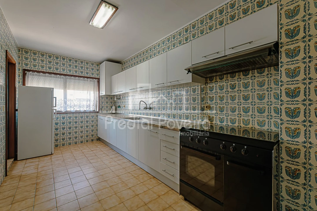 Apartamento T1 para Venda em Póvoa de Varzim, Beiriz e Argivai Foto 4