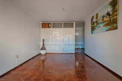 Apartamento T1 para Venda em Póvoa de Varzim, Beiriz e Argivai