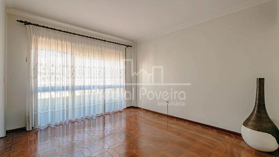 Apartamento T1 para Venda em Póvoa de Varzim, Beiriz e Argivai