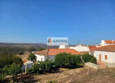 Moradia T1 para Venda em Santa Clara-A-Nova e Gomes Aires