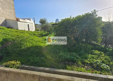 Moradia T1 para Venda em Santa Clara-A-Nova e Gomes Aires