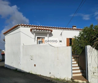 Moradia T1 para Venda em Santa Clara-A-Nova e Gomes Aires