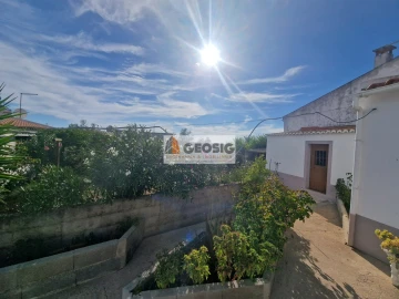 Moradia T2 para Venda em Rosario