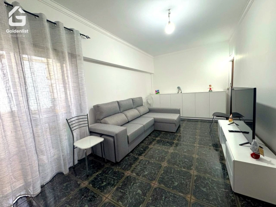 Apartamento T2 para Venda em Amora Foto 4