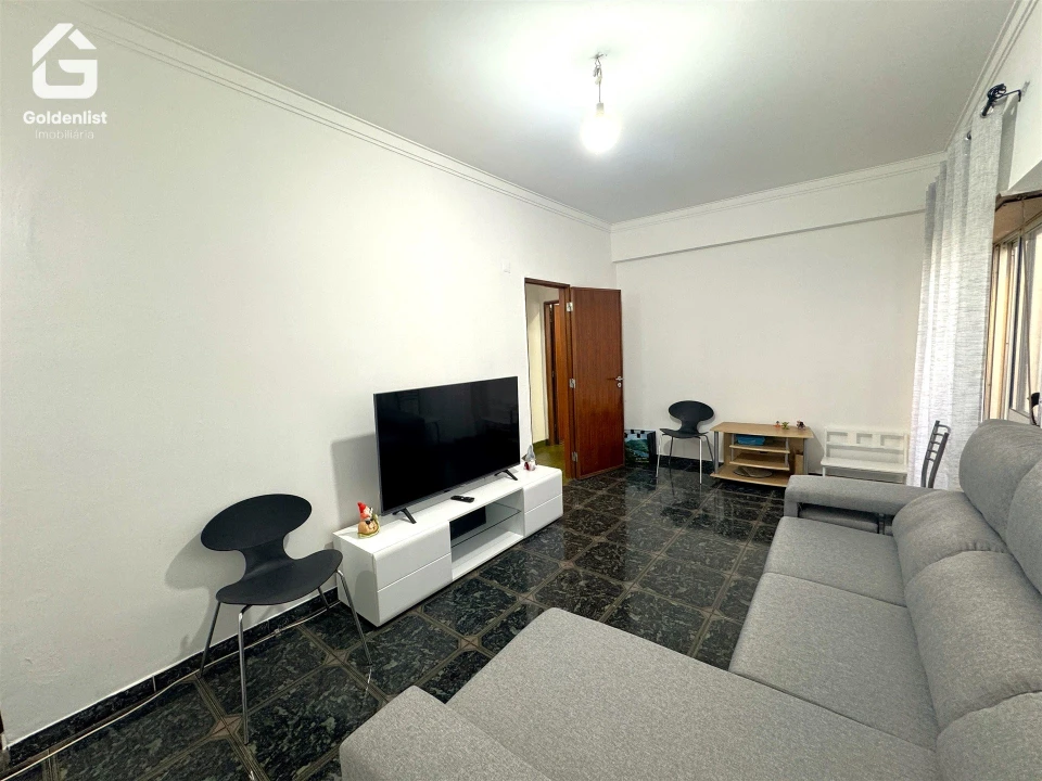 Apartamento T2 para Venda em Amora Foto 5