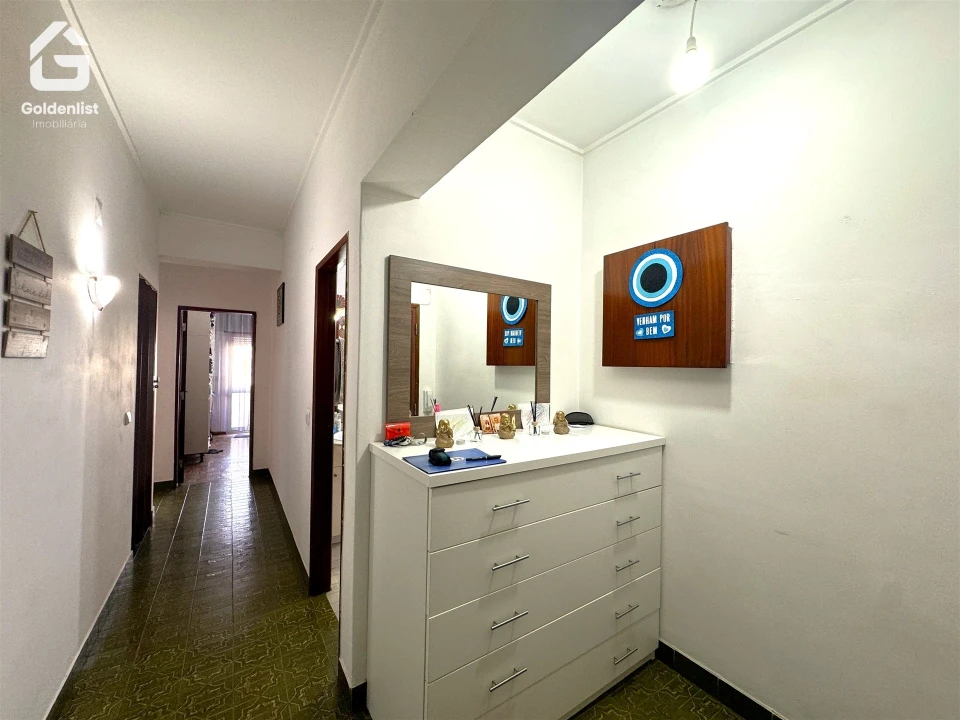 Apartamento T2 para Venda em Amora Foto 6