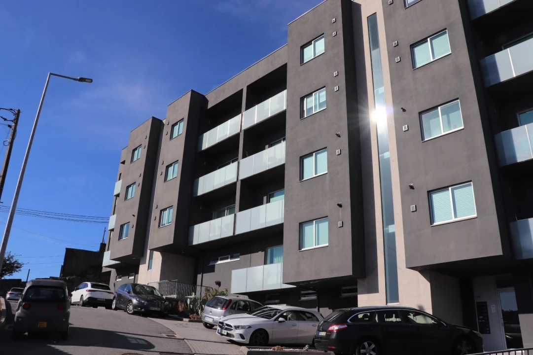 Apartamento T3 para Venda em Caldas de Vizela (São Miguel e São João) Foto 2