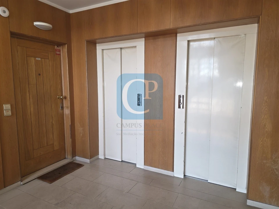 Apartamento T2 para Arrendamento em Rio Tinto Foto 29