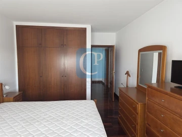 Apartamento T2 para Arrendamento em Rio Tinto