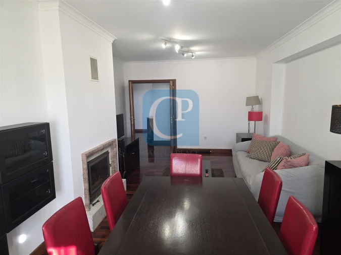 Apartamento T2 para Arrendamento em Rio Tinto Foto 12