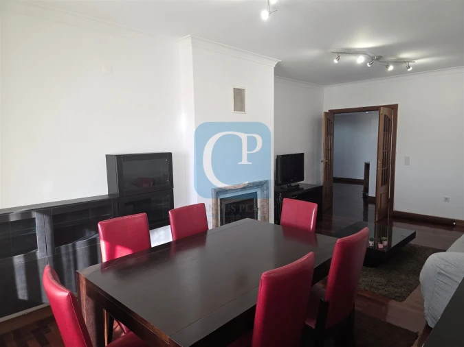 Apartamento T2 para Arrendamento em Rio Tinto Foto 13
