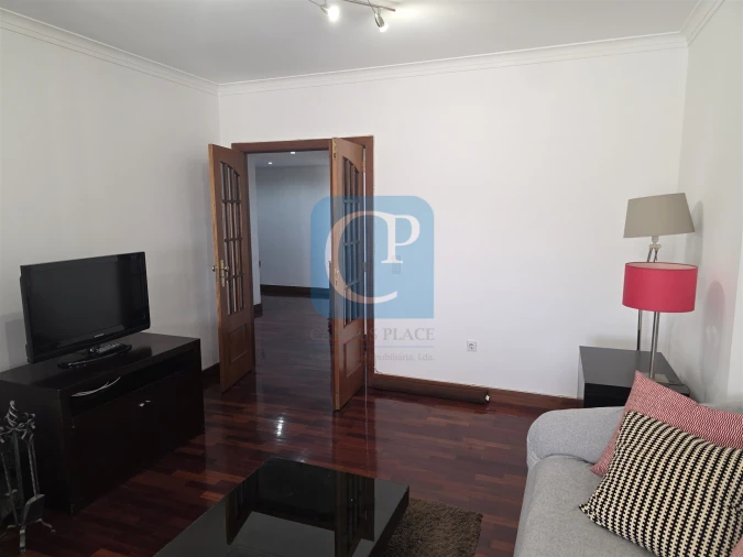 Apartamento T2 para Arrendamento em Rio Tinto Foto 14