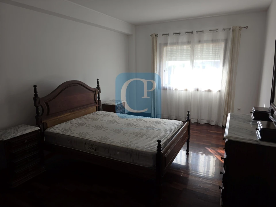Apartamento T2 para Arrendamento em Rio Tinto Foto 22