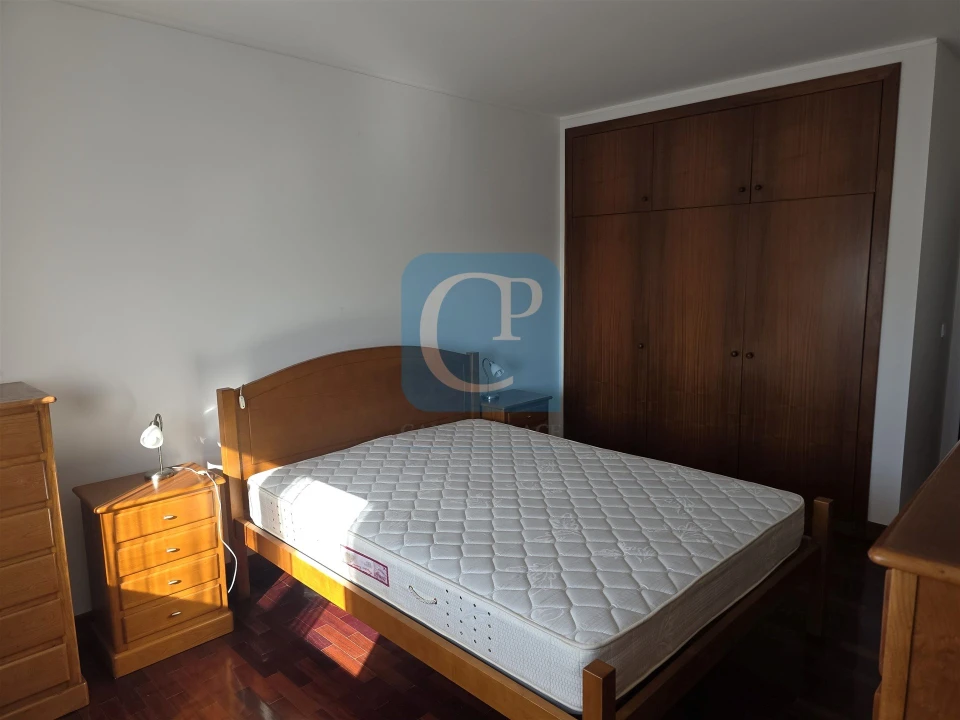 Apartamento T2 para Arrendamento em Rio Tinto Foto 20