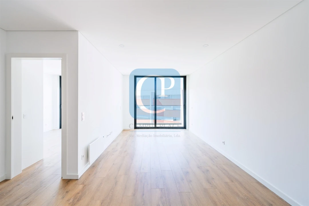 Apartamento T1 para Arrendamento em Pedrouços Foto 3