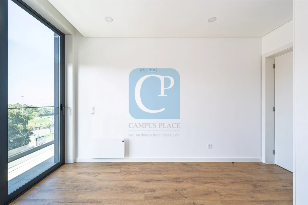 Apartamento T1 para Arrendamento em Pedrouços Foto 11