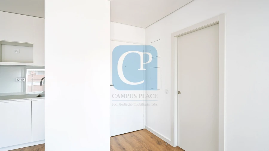 Apartamento T1 para Arrendamento em Pedrouços