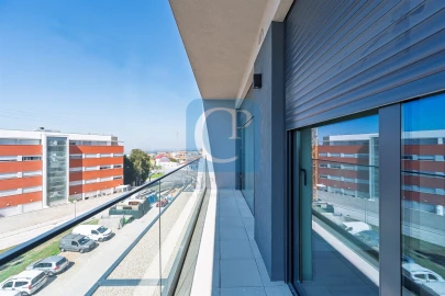 Apartamento T1 para Arrendamento em Pedrouços