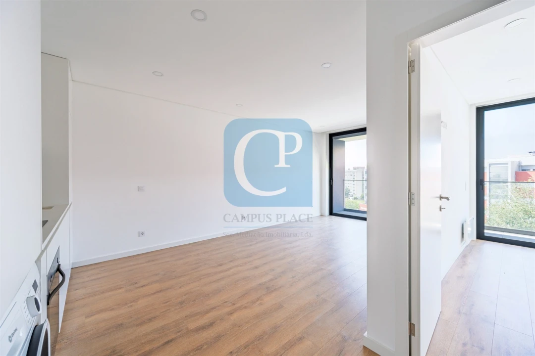 Apartamento T1 para Arrendamento em Pedrouços Foto 9