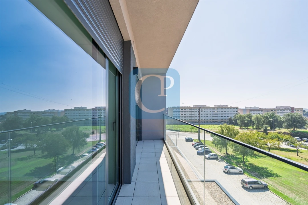 Apartamento T1 para Arrendamento em Pedrouços Foto 7