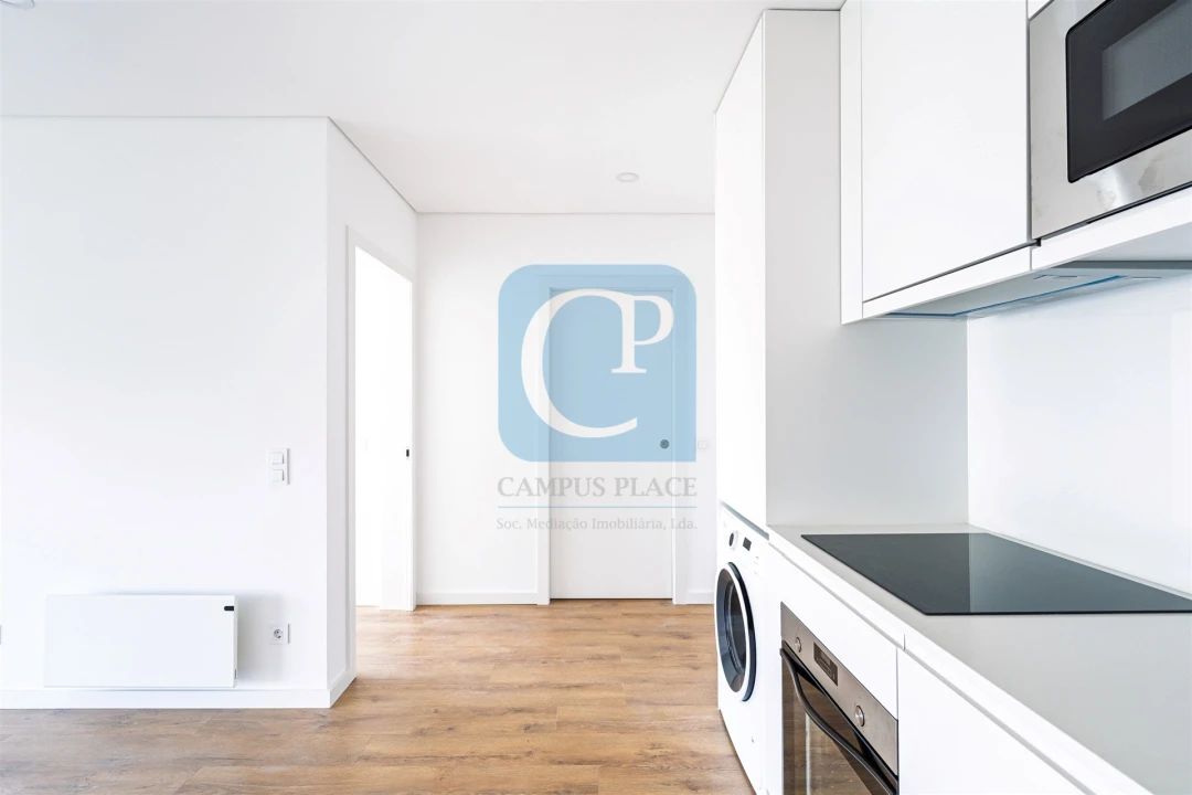 Apartamento T1 para Arrendamento em Pedrouços Foto 2