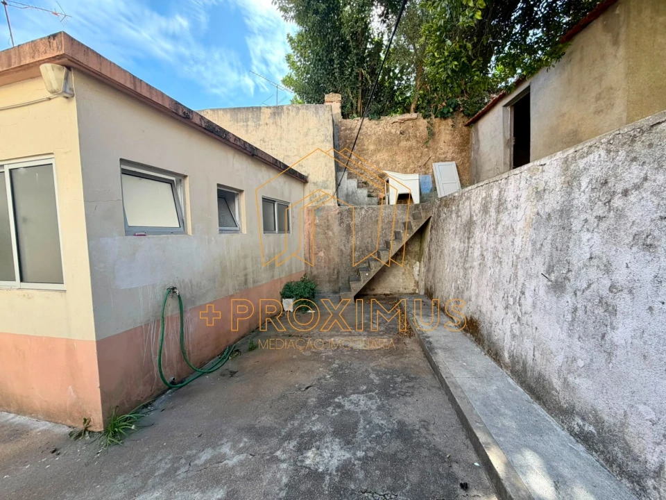 Moradia T2 para Venda em Tavarede Foto 27