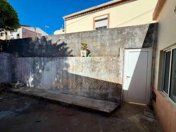 Moradia T2 para Venda em Tavarede