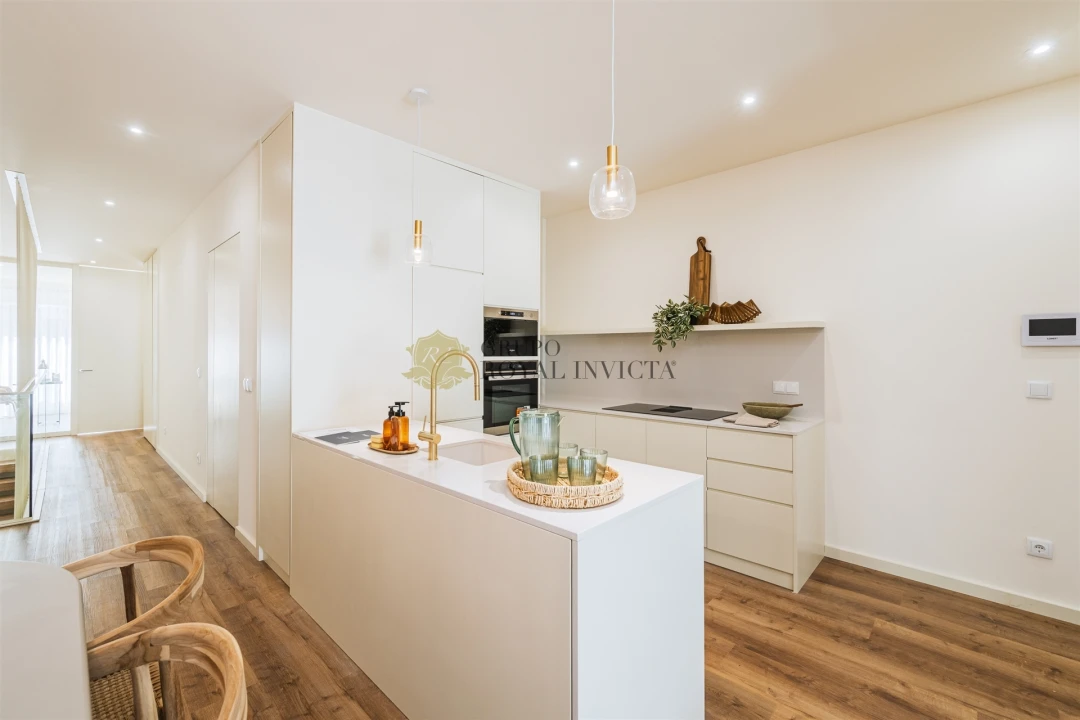 Apartamento T2 para Venda em Bonfim Foto 7