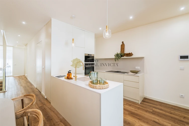 Apartamento T2 para Venda em Bonfim Foto 7