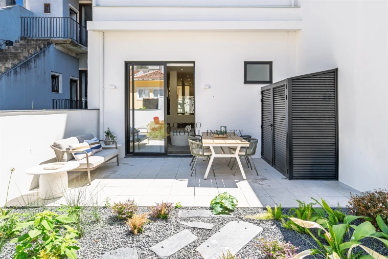 Apartamento T2 para Venda em Bonfim Foto 17