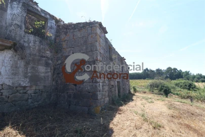 Moradia T3 para Venda em Rio Torto e Lagarinhos