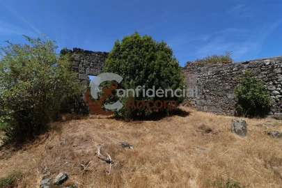 Moradia T3 para Venda em Rio Torto e Lagarinhos