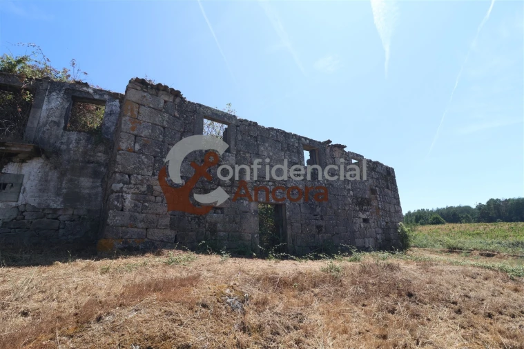 Moradia T3 para Venda em Rio Torto e Lagarinhos Foto 5