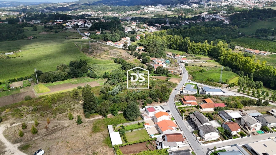 Moradia T3 para Venda em Penafiel Foto 11