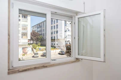 Apartamento T3 para Venda em Seixal, Arrentela e Aldeia de Paio Pires